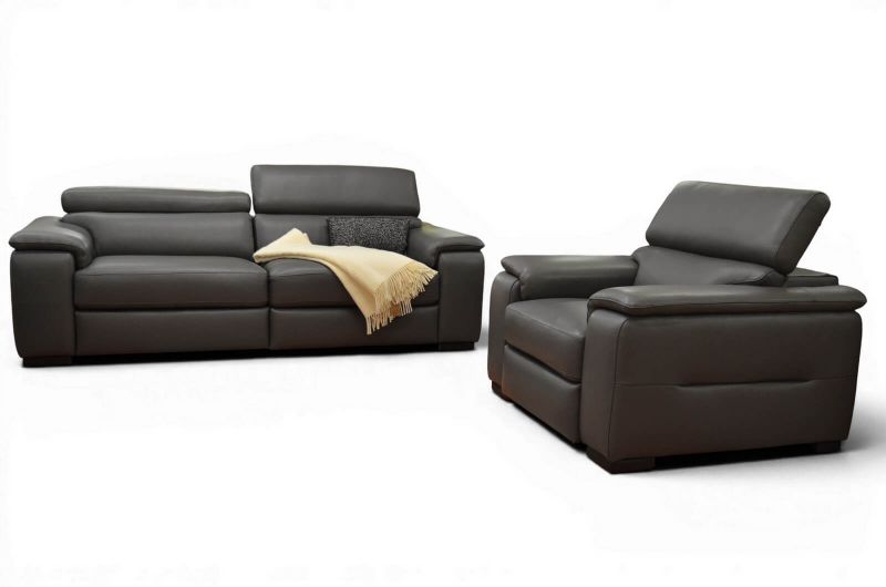 Italian Leather sofas clearance, ex display leather sofas, Italia Living Vento sofas discount outlet shop recliners