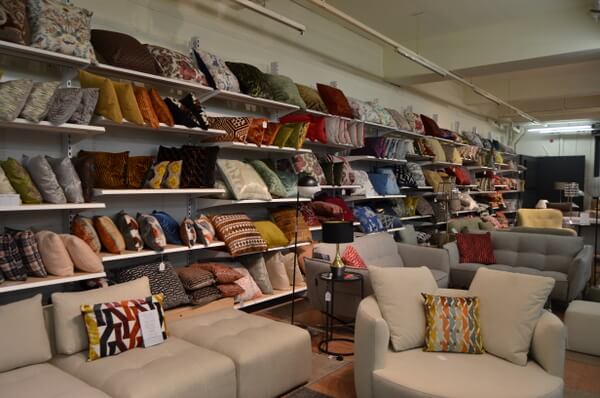 huge selection of high quality cushions in stock now discount luxury cushions and accessories