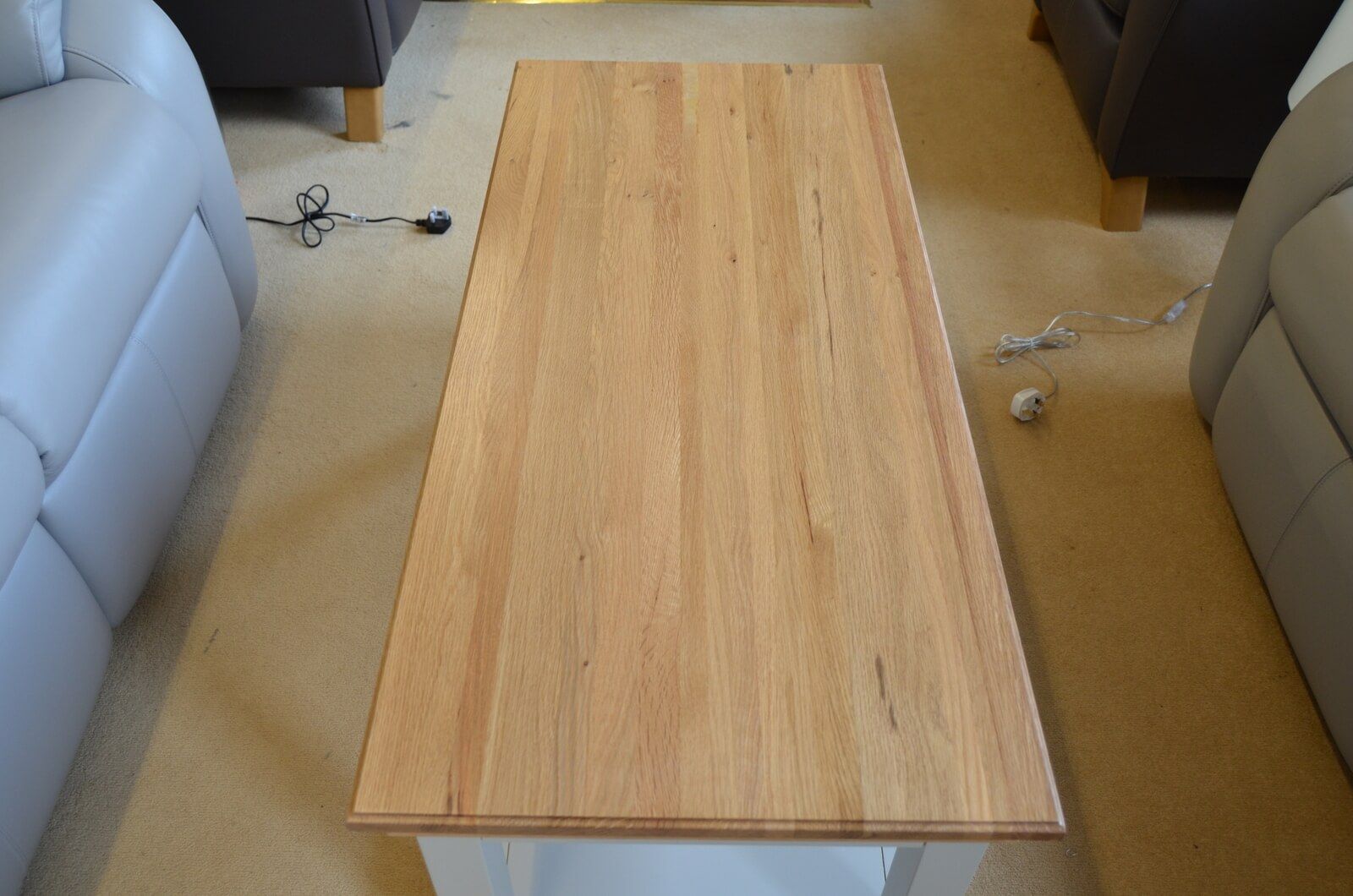 Medium Coffee Table in Oak Wood with Grey Painted Shelf