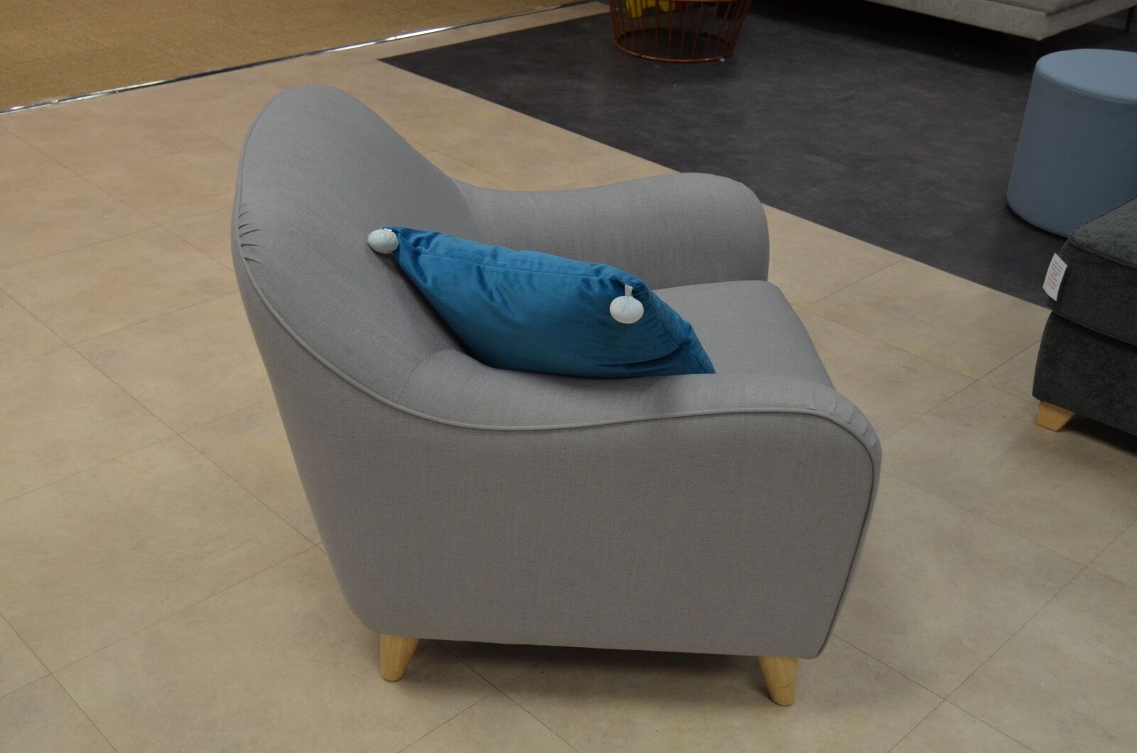 Accent outlet chair outlet