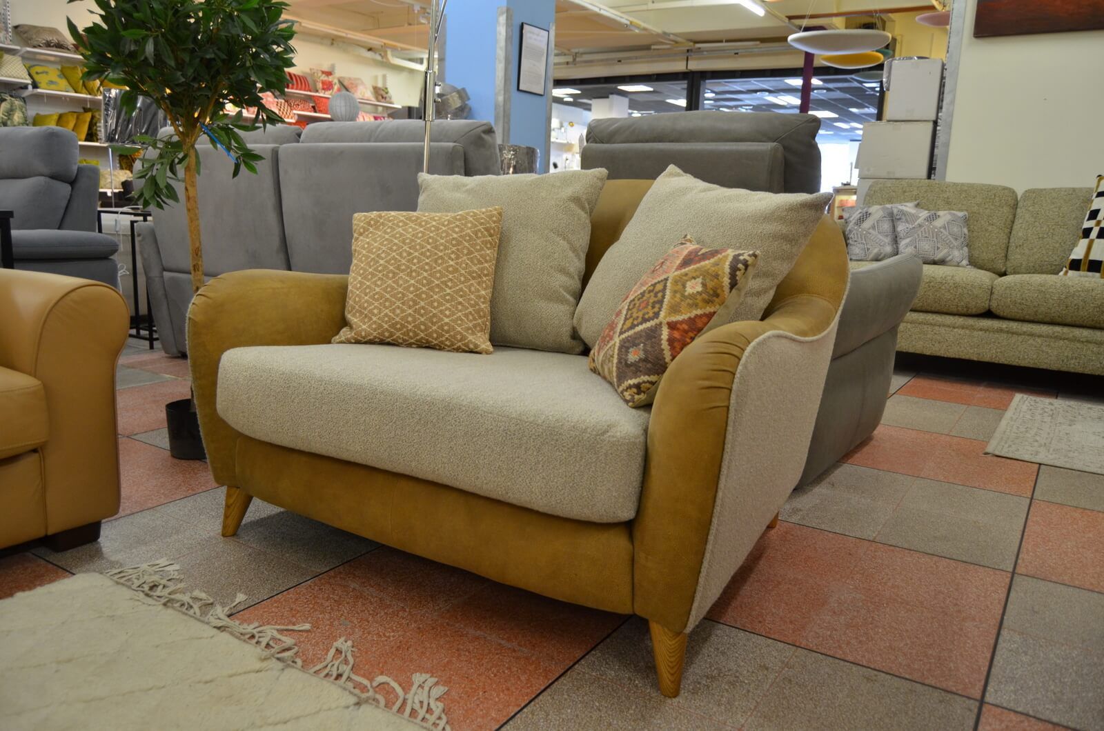 Snuggler Chair Bed Snuggle Sofa Chair Laze Snuggler Chair And