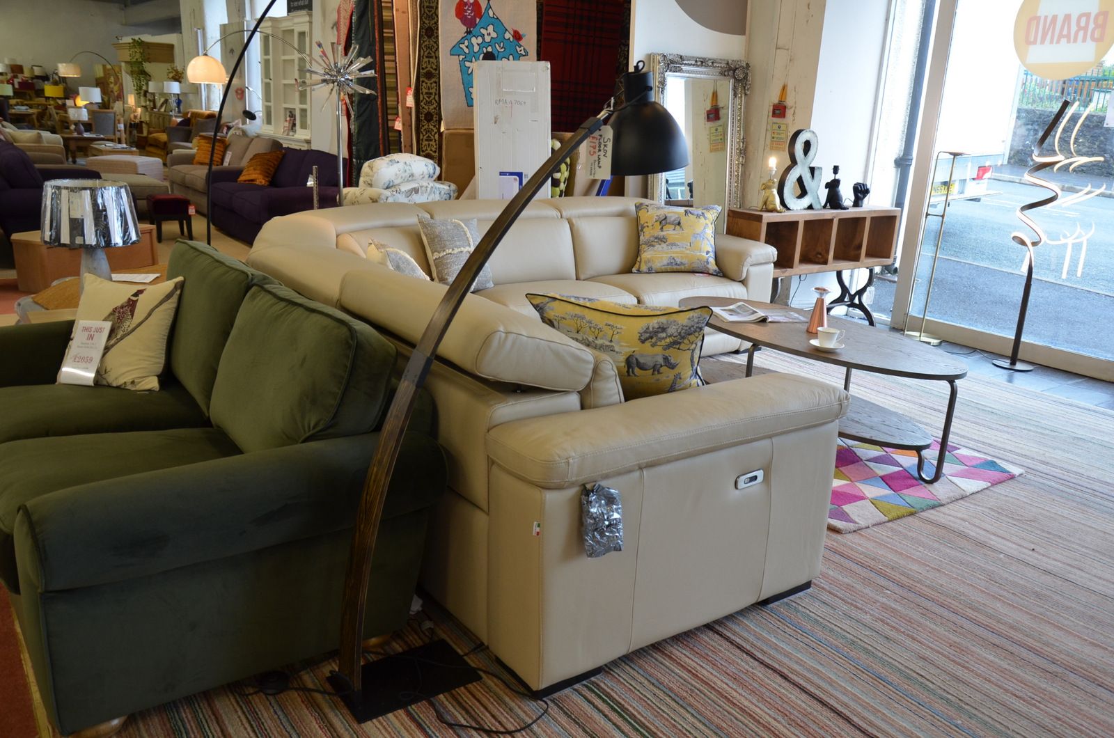 Ex display recliner sofa top