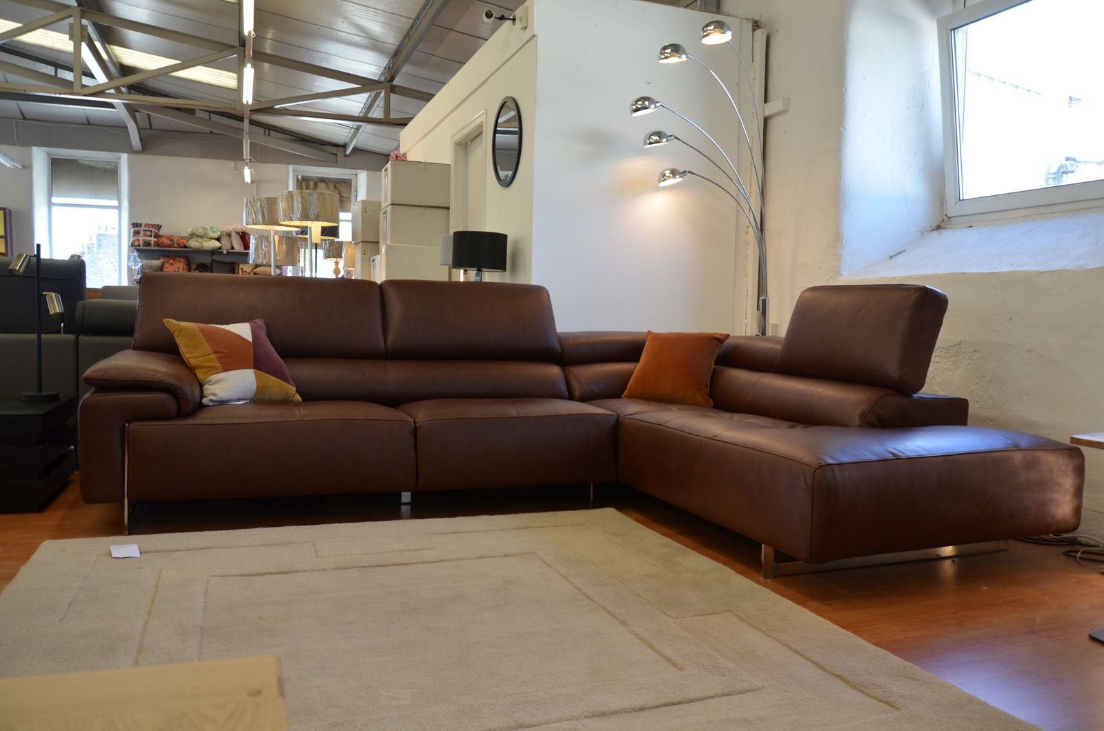 Enrico Leather Corner Sofa In Rich, Where Are Natuzzi Leather Sofas Made