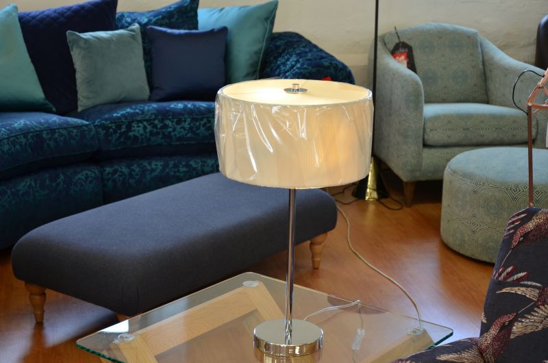 Cream Drum Table Lamp with 2 Lights and Glass Diffuser 4562-2CR
