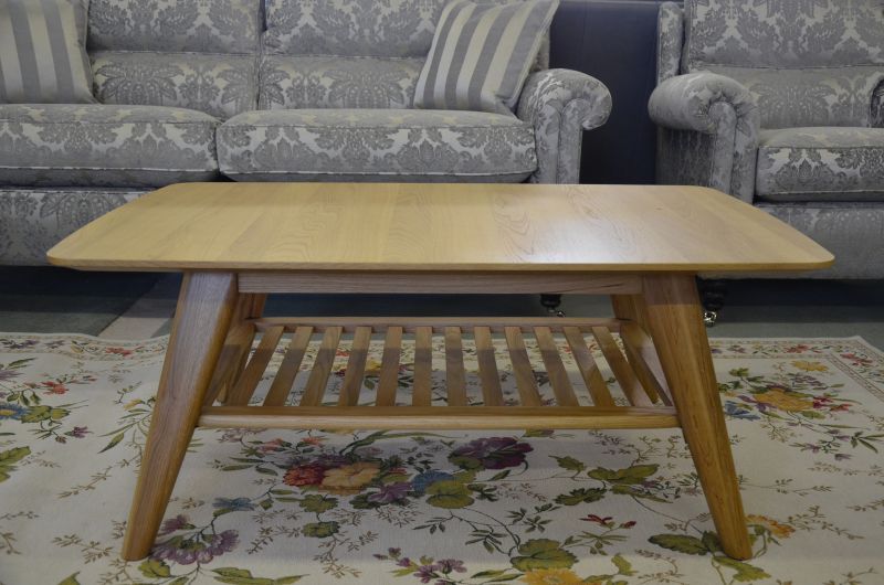 Hampton Coffee Table Mid-Century Style Oak with Shelf